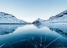 足球直播-巴克利怒批哈登球霸行为：乔丹詹姆斯从未滥用特权