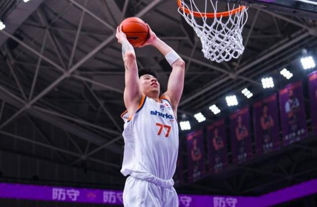 CCTV5在线直播-CCTV5直播！上海VS新疆严阵以待，张镇麟渐入佳境，卢伟拒绝爆冷